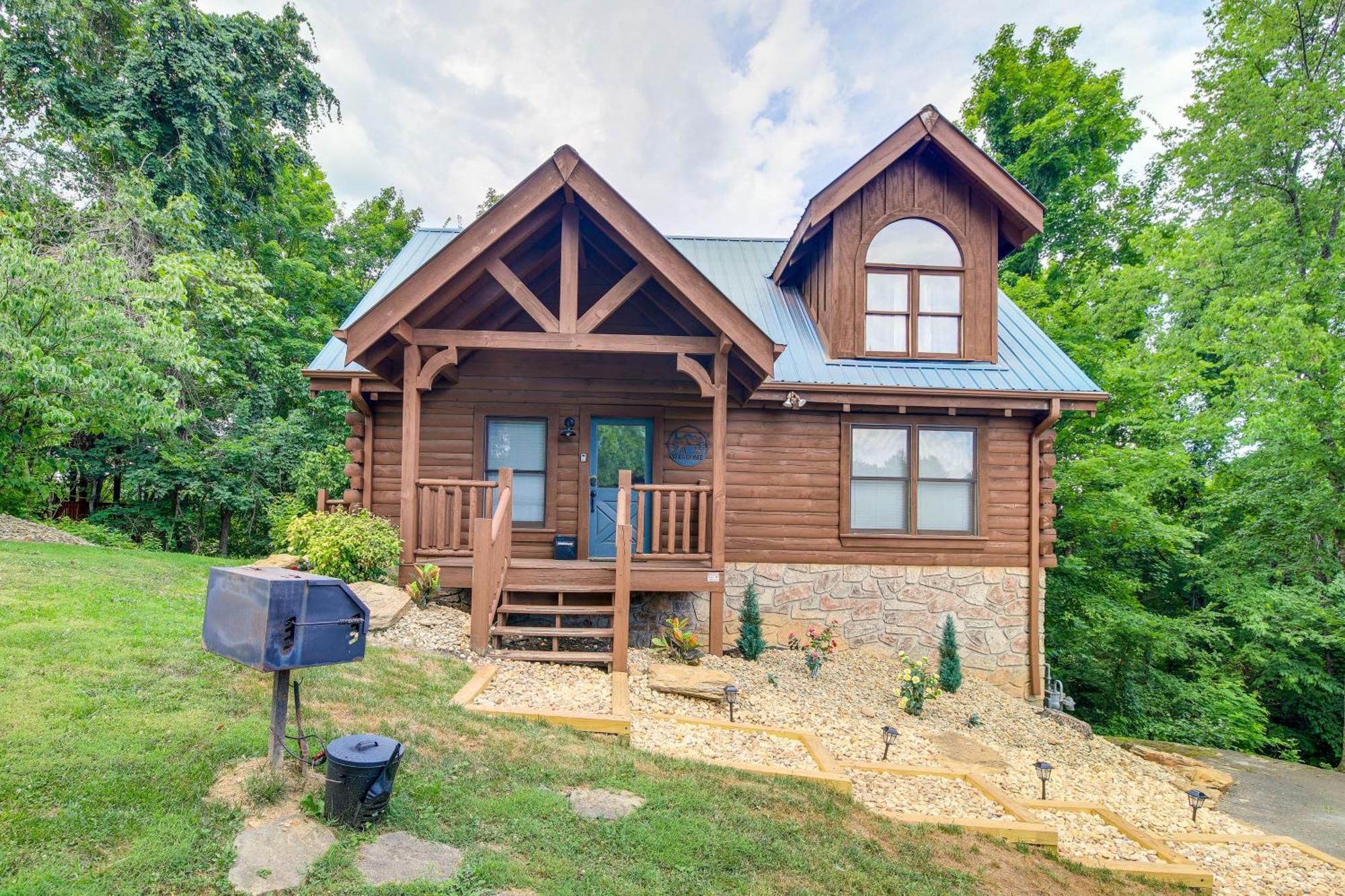 Pigeon Forge Cabin Premier Location And Hot Tub Exteriör bild