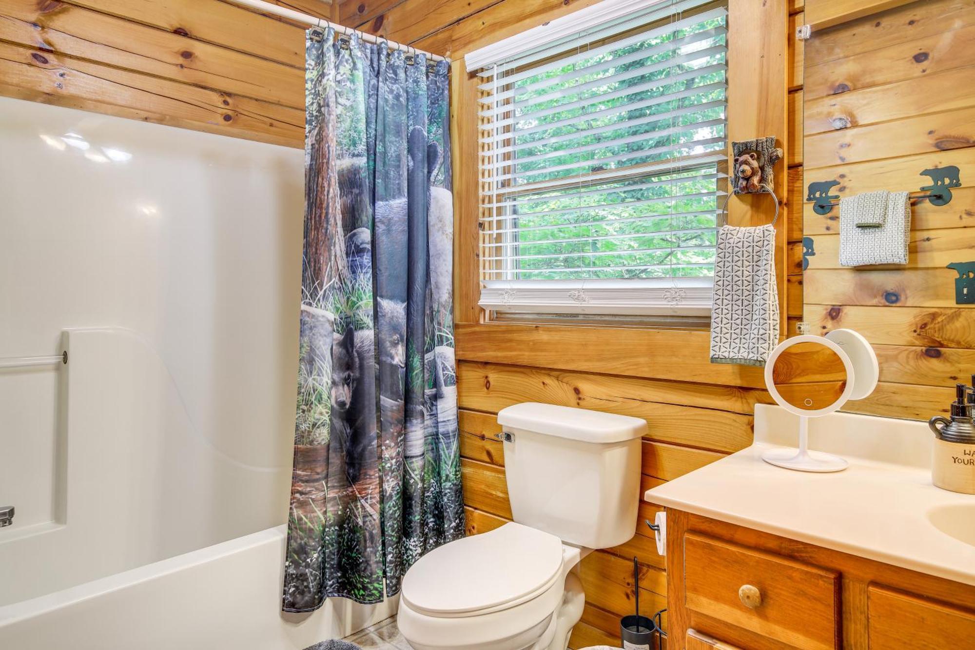 Pigeon Forge Cabin Premier Location And Hot Tub Exteriör bild